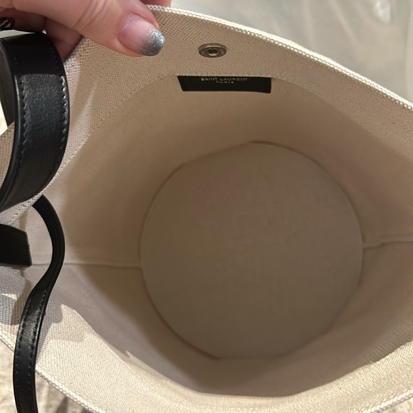 YSL RIVE GAUCHE BUCKET BAG - Picture 5 of 13